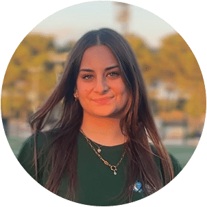 Chiara chargée de communication de Recycle Plastique
